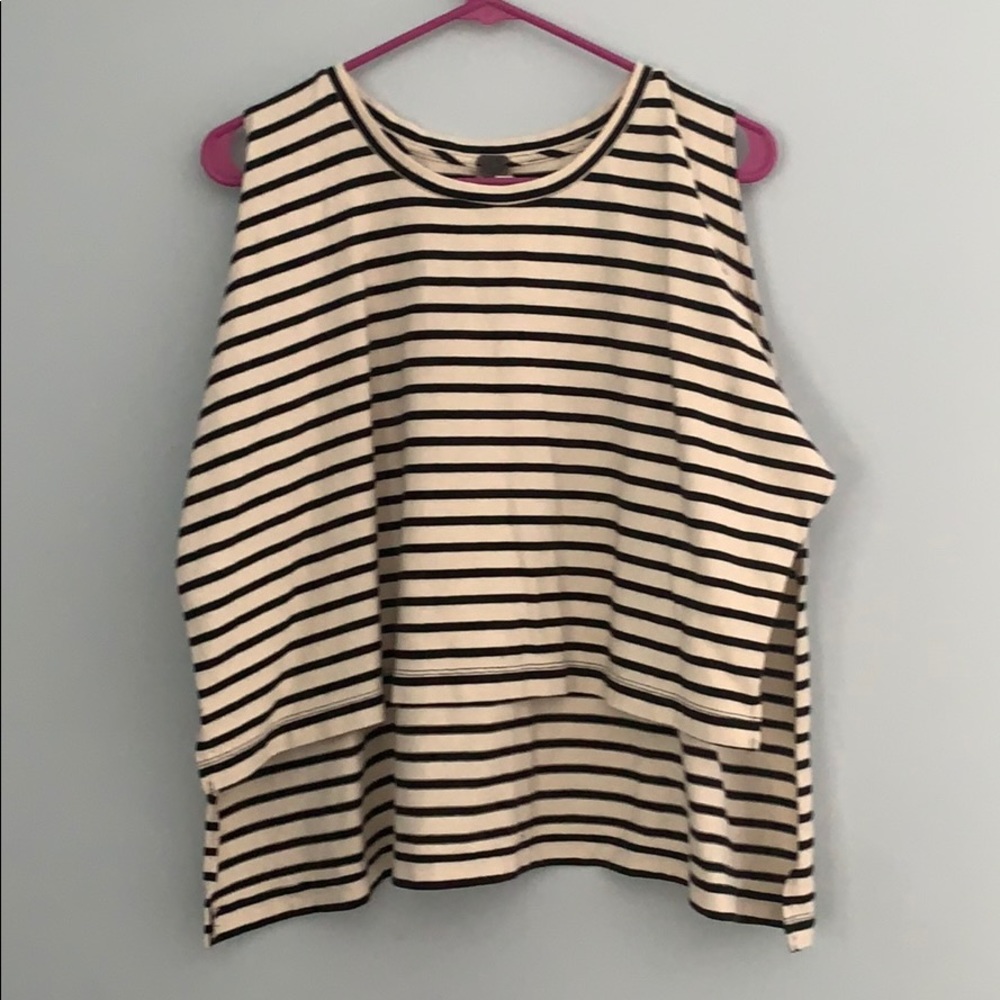 Free people sleeveless shirt